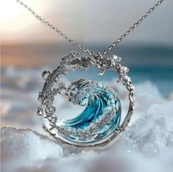 Collana con onda dell'oceano