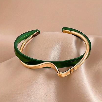 Bracciale Rigido a Forma di Onda Placcato in Oro 18K