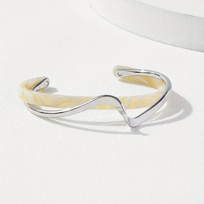 Bracciale Rigido a Forma di Onda Placcato in Oro 18K
