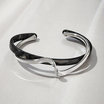 Bracciale Rigido a Forma di Onda Placcato in Oro 18K